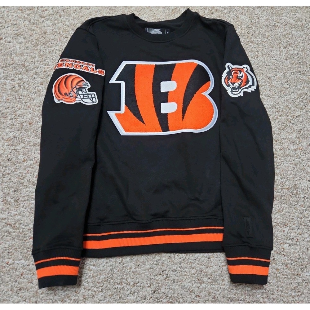 Pro Standard Cincinnati Bengals Mens Black Chenille Logo Crewneck Sweatshirt M